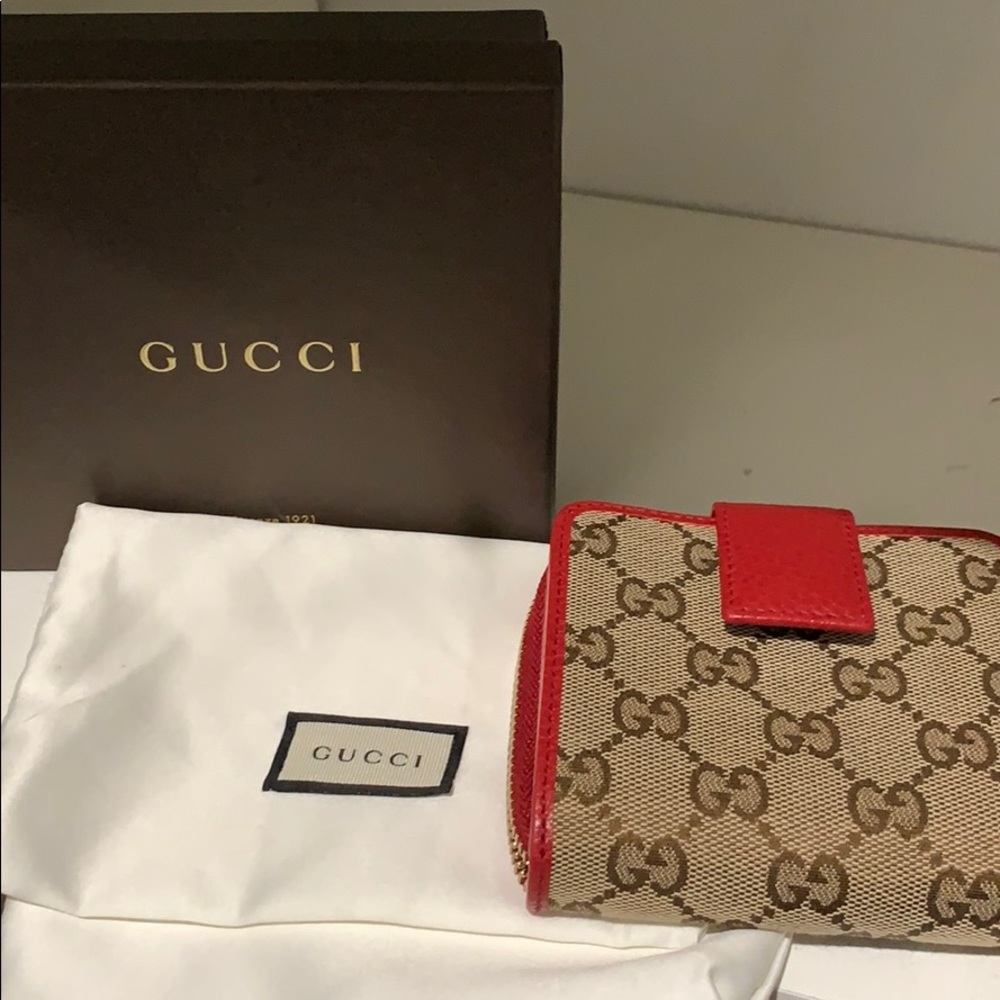 Gucci wallet